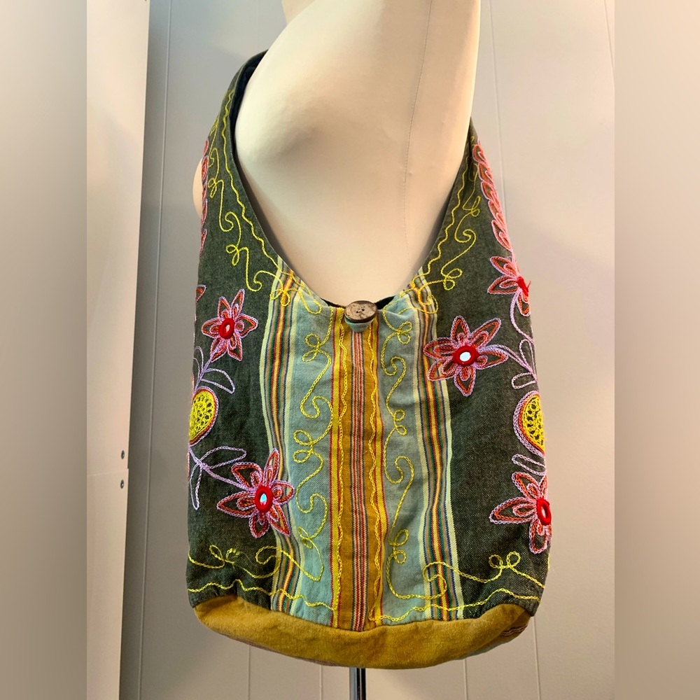 Floral Embroidered Boho Bag